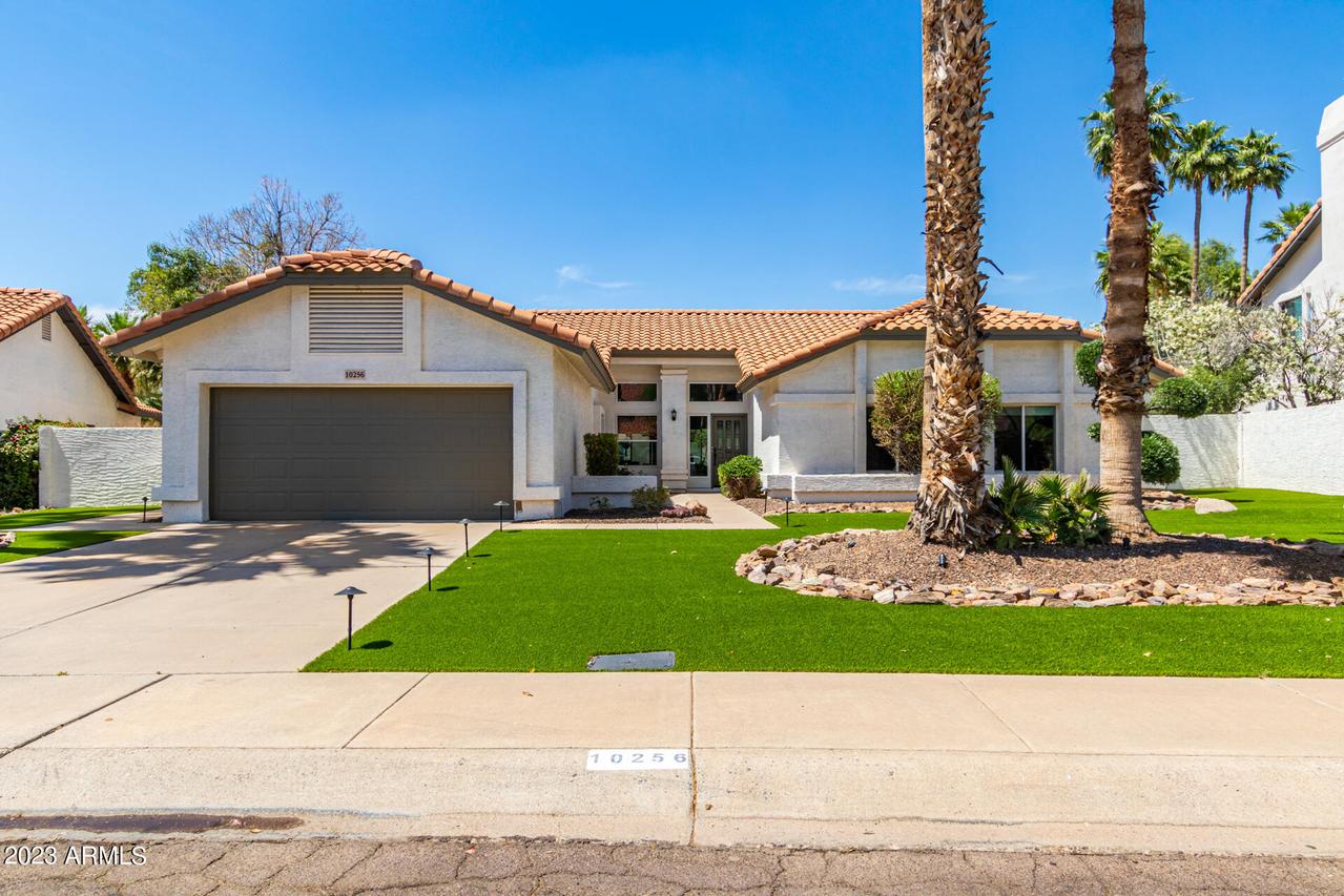 10256 E Caron St., Scottsdale, AZ 85258
