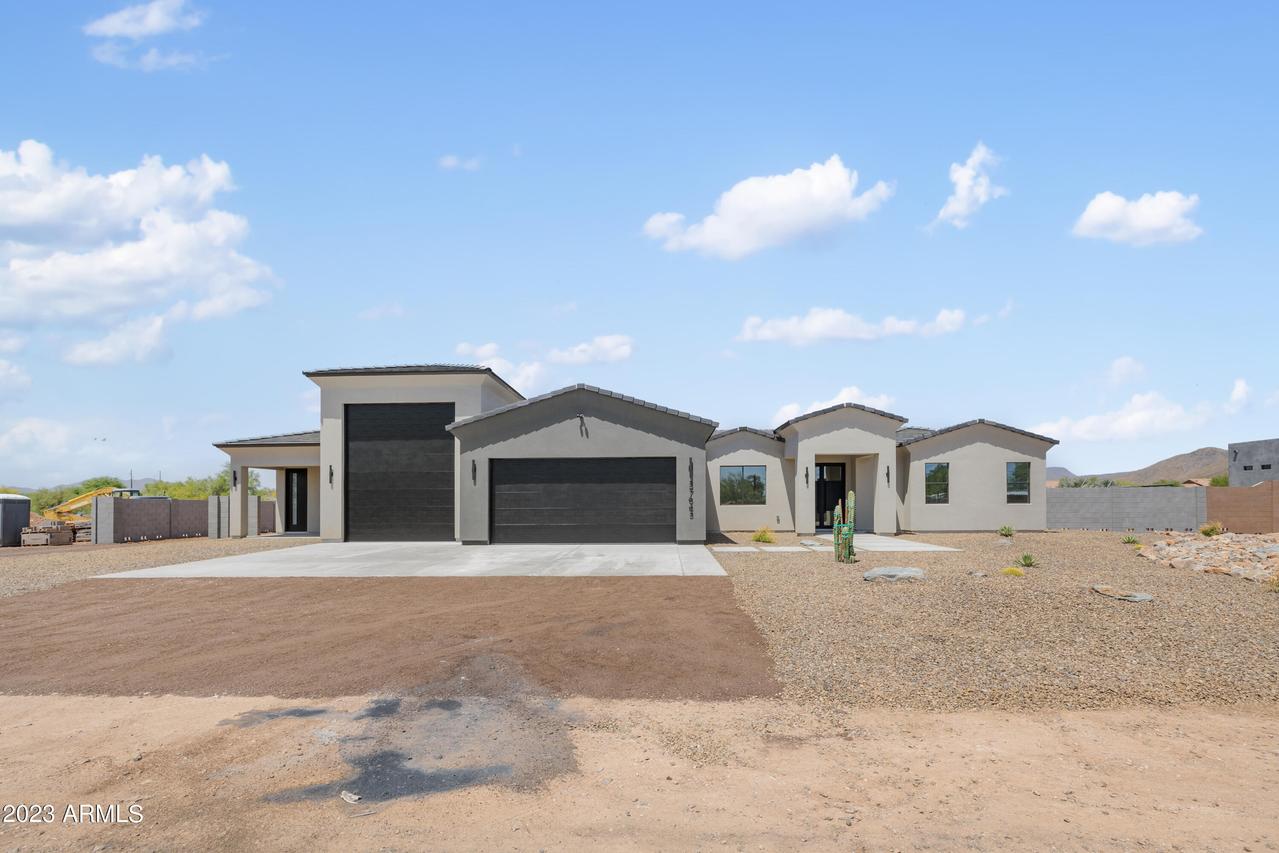 37643 N 22nd St., Phoenix, AZ 85086