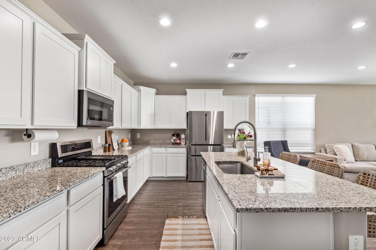 38134 W San Alvarez Ave., Maricopa, AZ 85138