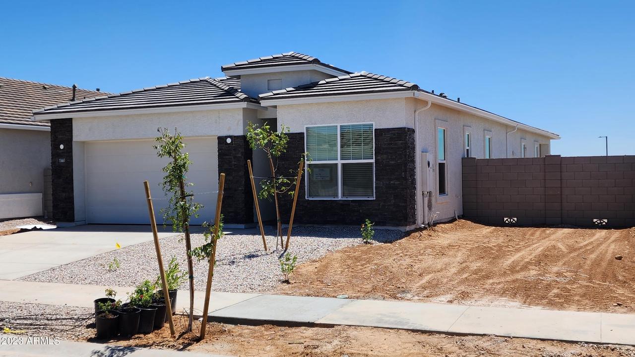 15661 W Smoketree Dr., Surprise, AZ 85387