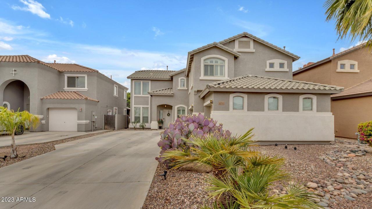 1051 E Julie Ave., San Tan Valley, AZ 85140