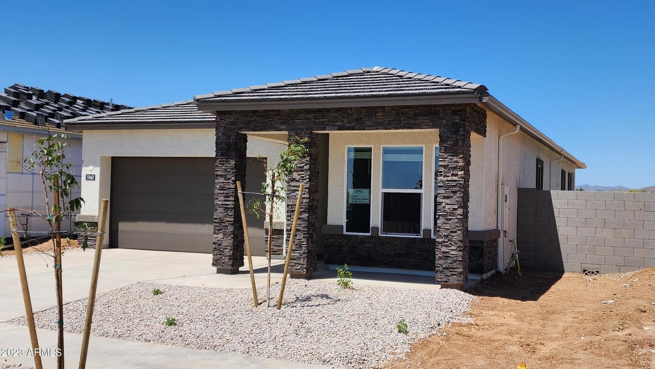 15662 W Smoketree Dr., Surprise, AZ 85387