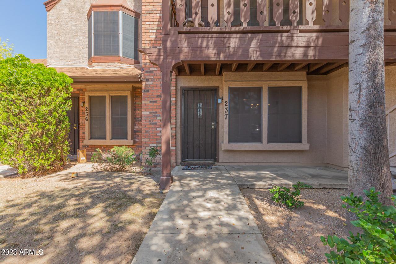 7977 W Wacker Rd. #237, Peoria, AZ 85381