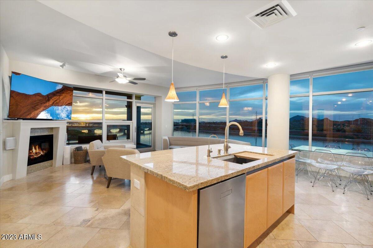 140 E Rio Salado Pkwy. #506, Tempe, AZ 85281