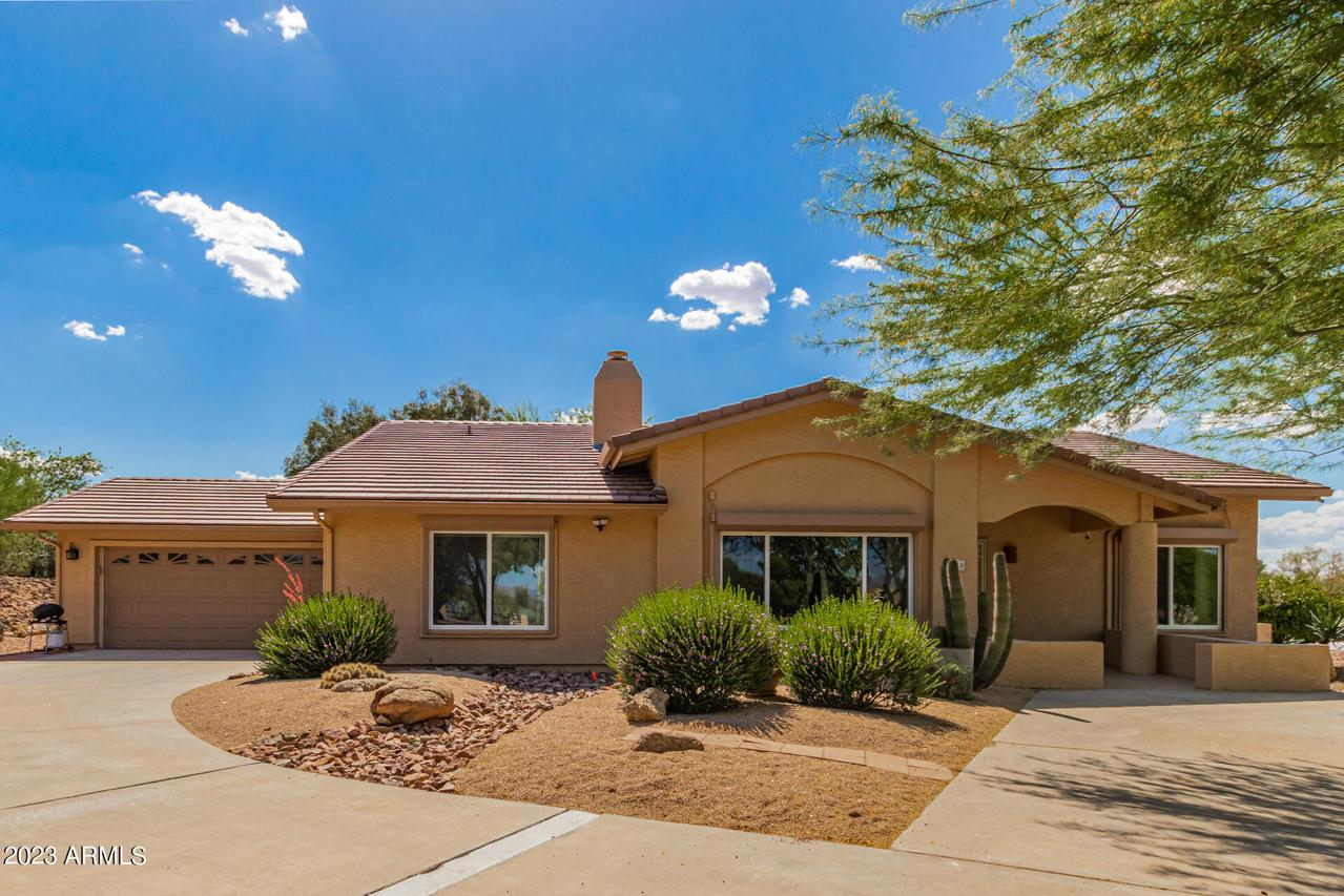 570 N Saddleback Tr., Wickenburg, AZ 85390