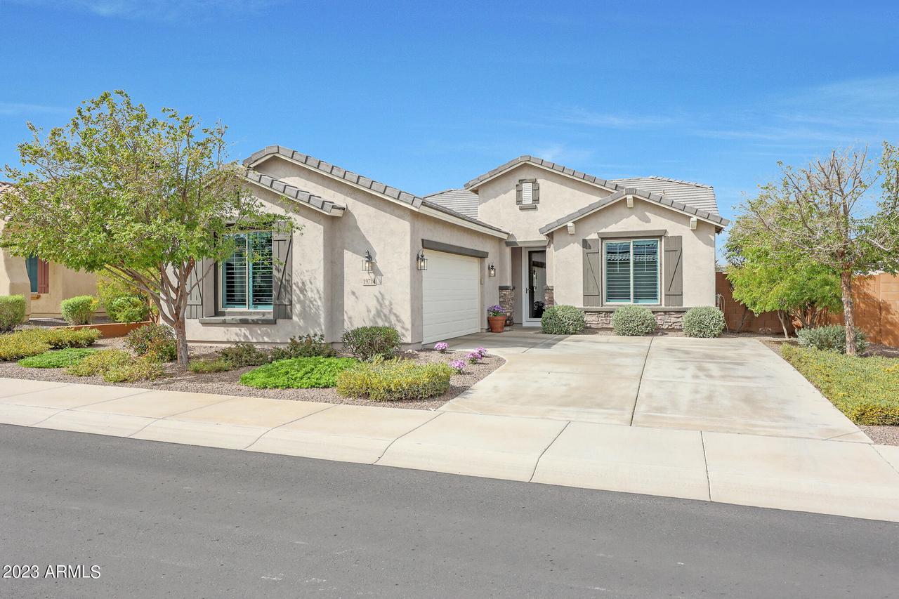 19714 N 260th Ave., Buckeye, AZ 85396