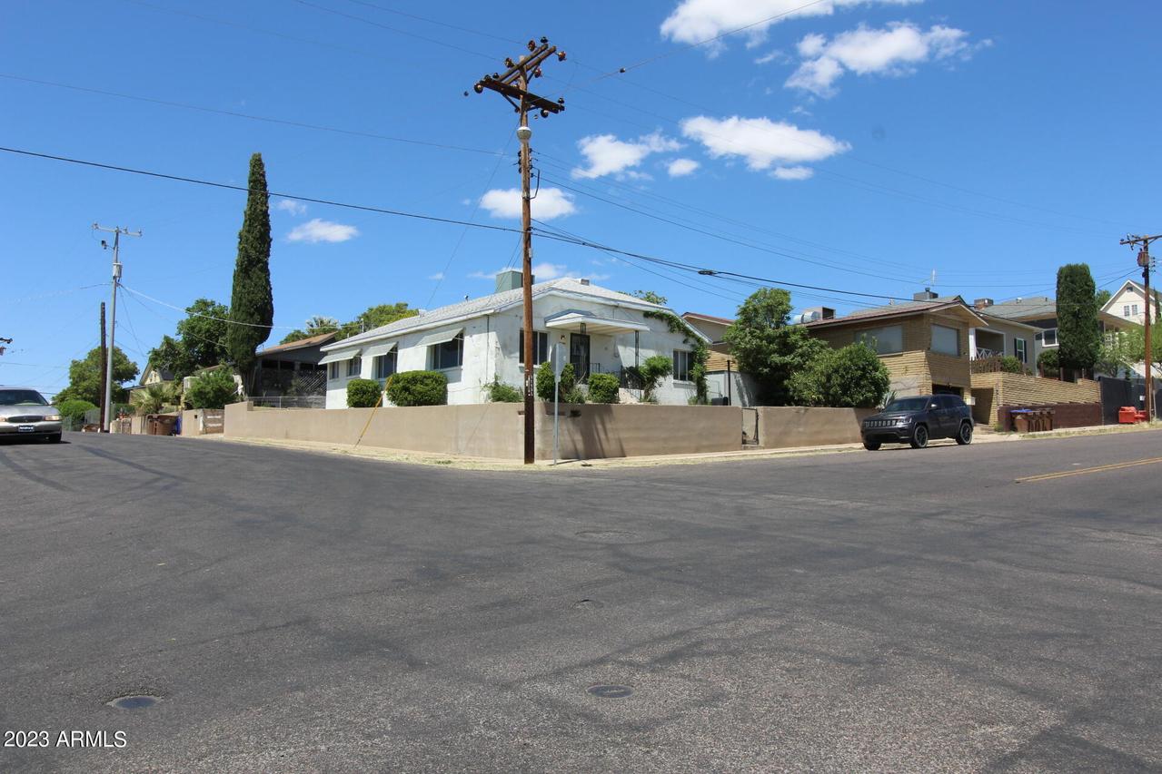 401 E Cedar St., Globe, AZ 85501