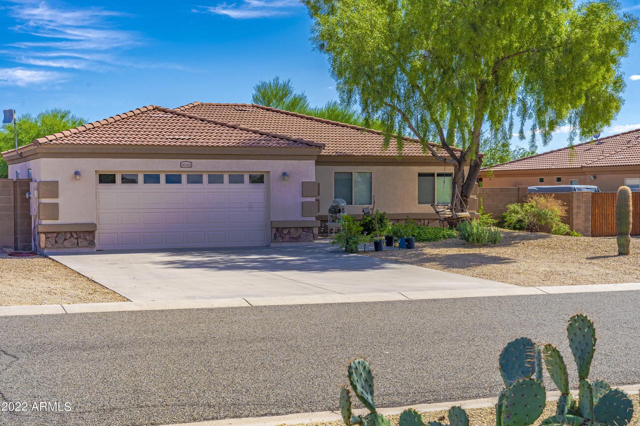 26365 S Nora Ln., Congress, AZ 85332