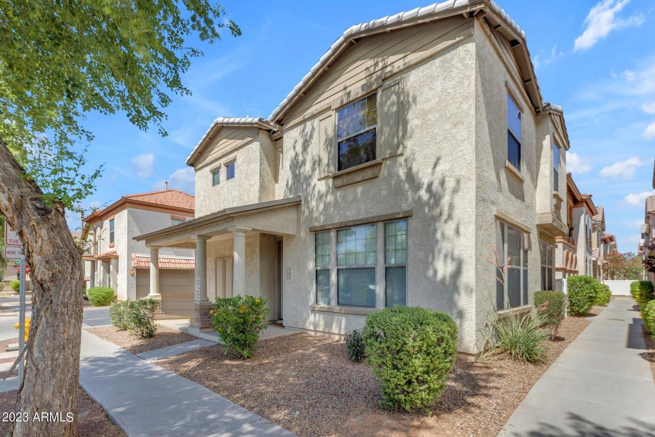 1457 S Sinova Ave., Gilbert, AZ 85236