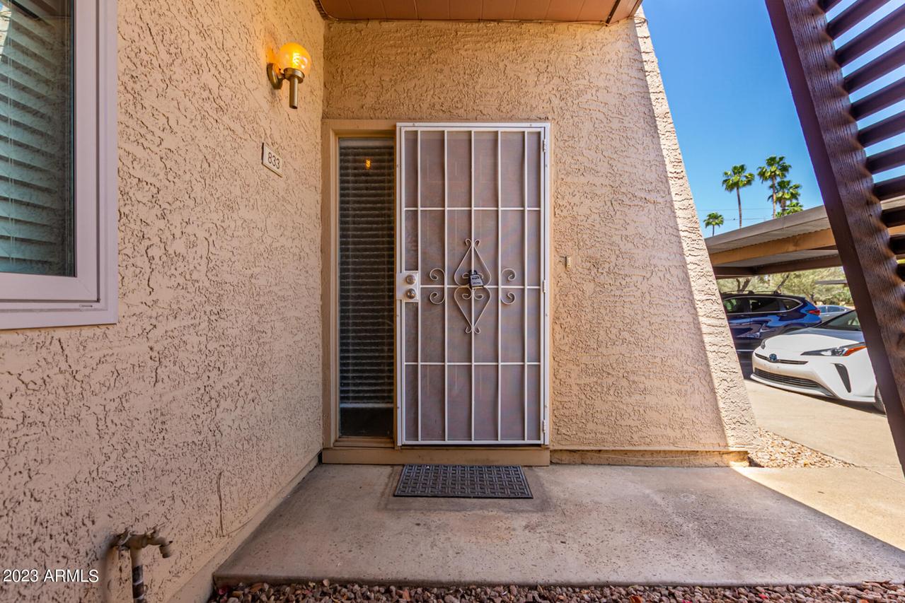 833 W 14th St., Tempe, AZ 85281