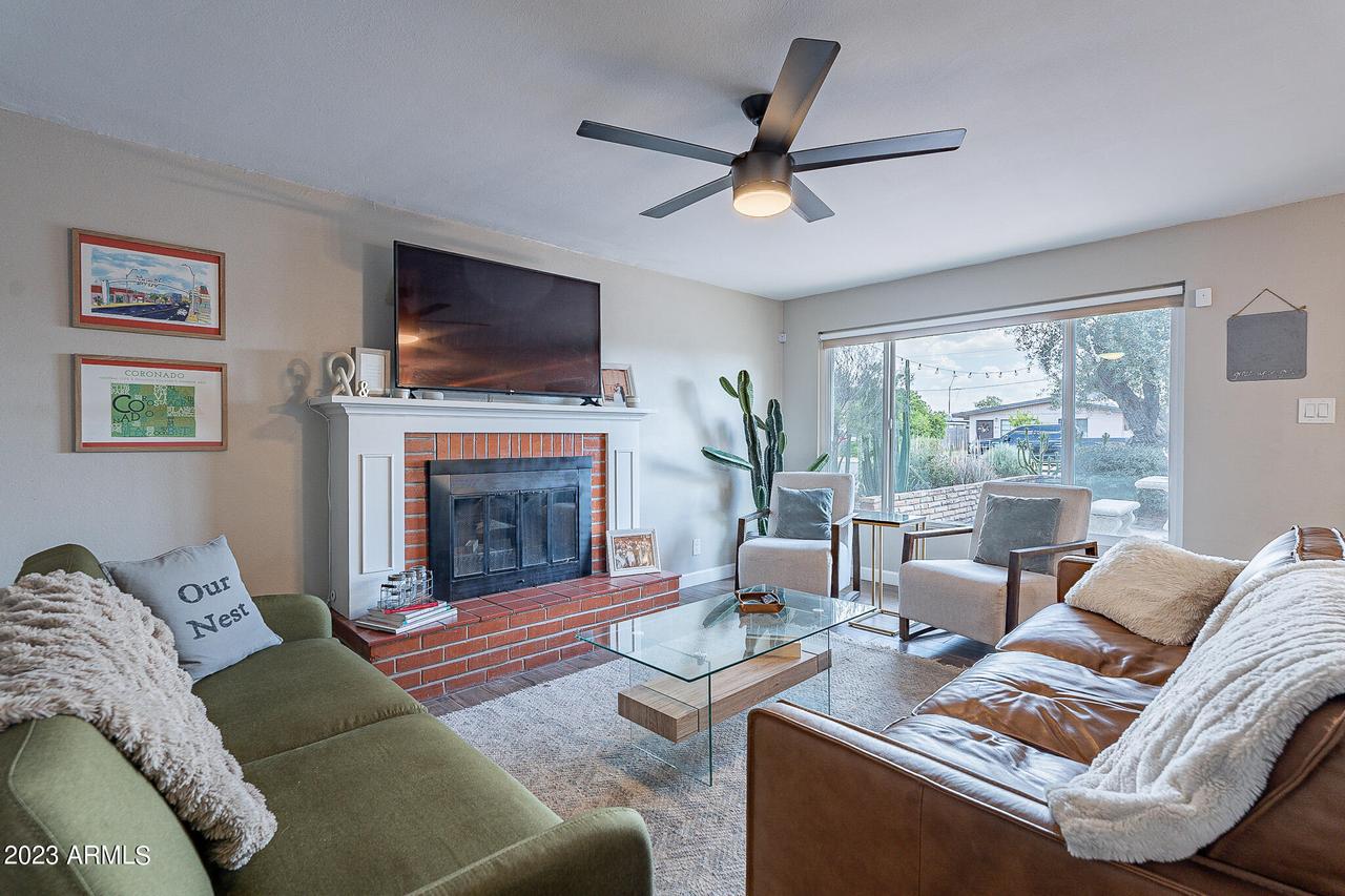 1502 E Almeria Rd., Phoenix, AZ 85006
