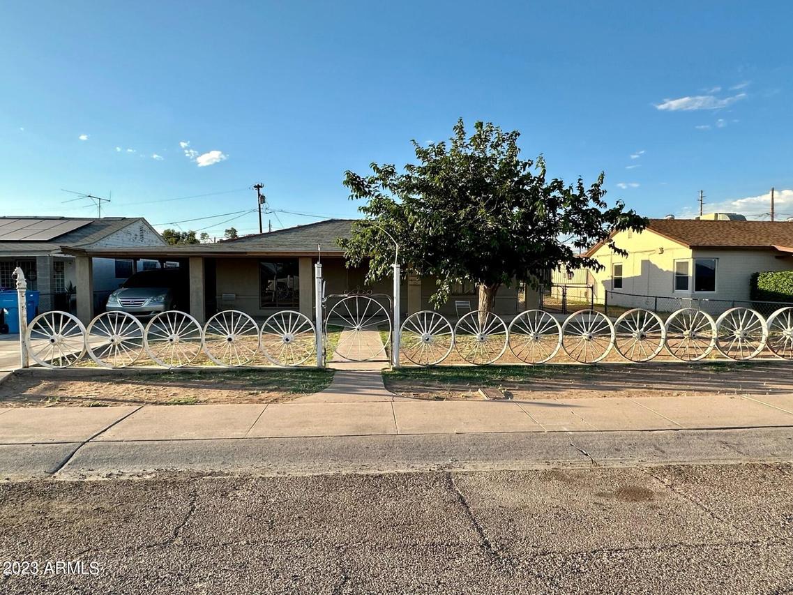 3530 E Pierce St., Phoenix, AZ 85008