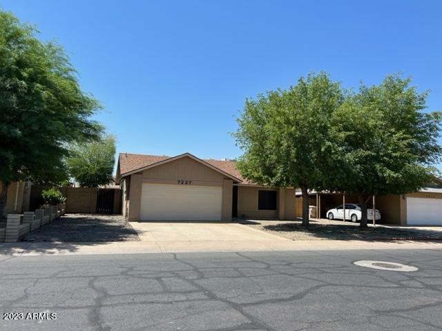 7227 W Windsor Blvd., Glendale, AZ 85303