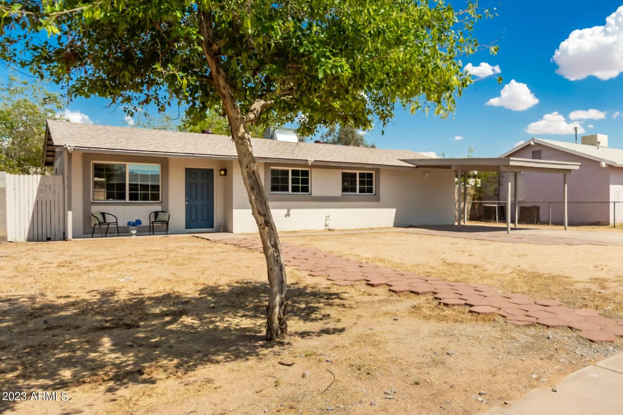 5809 S 12th Way, Phoenix, AZ 85040