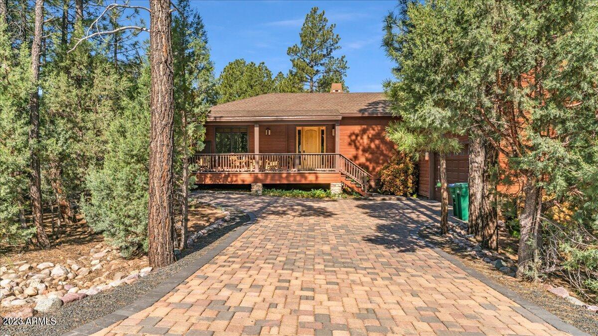 300 N Madron Ln., Show Low, AZ 85901
