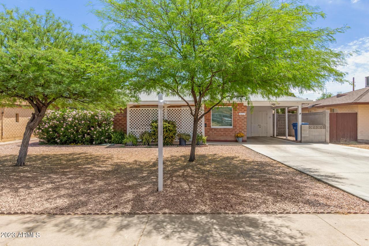 3607 N 21st Ave., Phoenix, AZ 85015