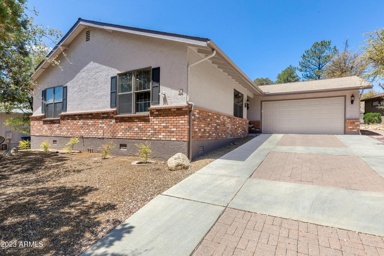 40 Wildwood Dr., Prescott, AZ 86305