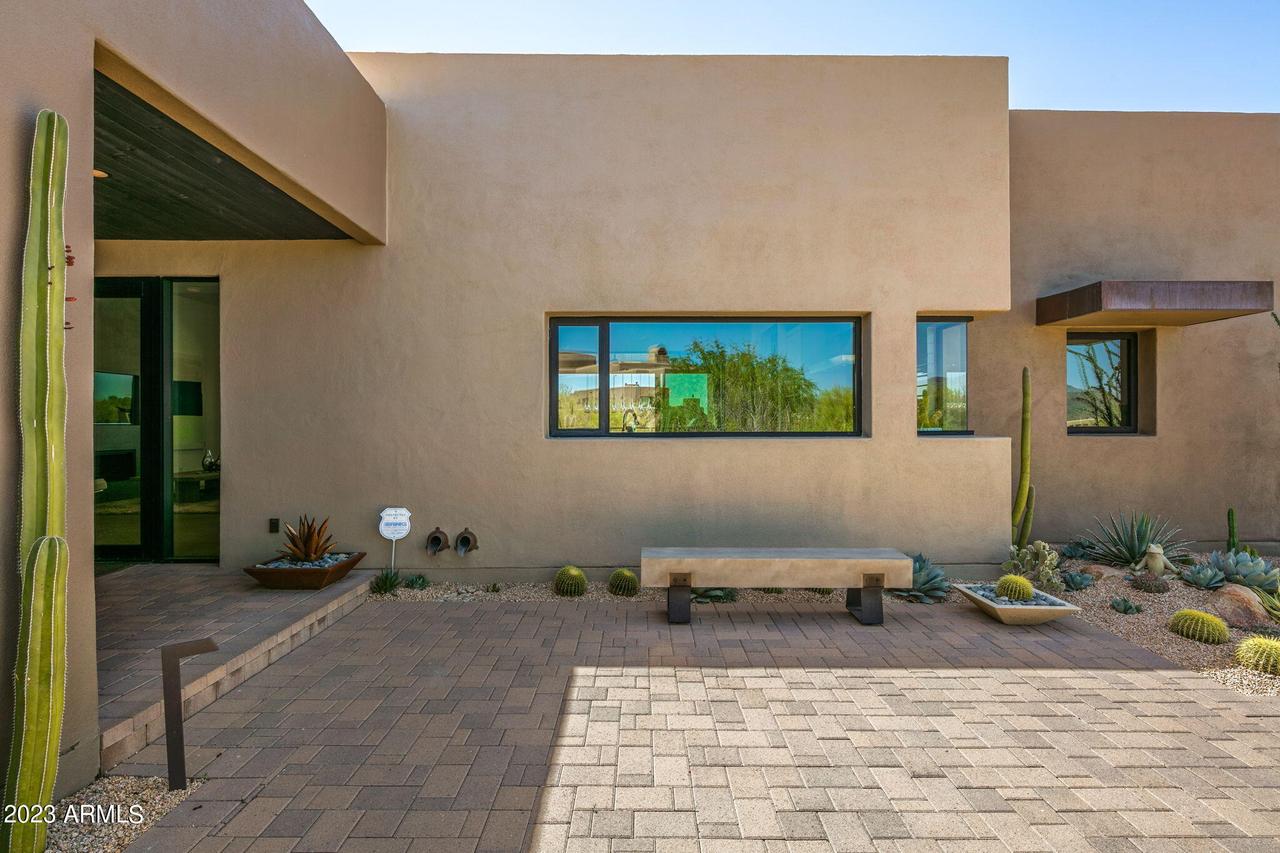 39947 N 105th Way, Scottsdale, AZ 85262