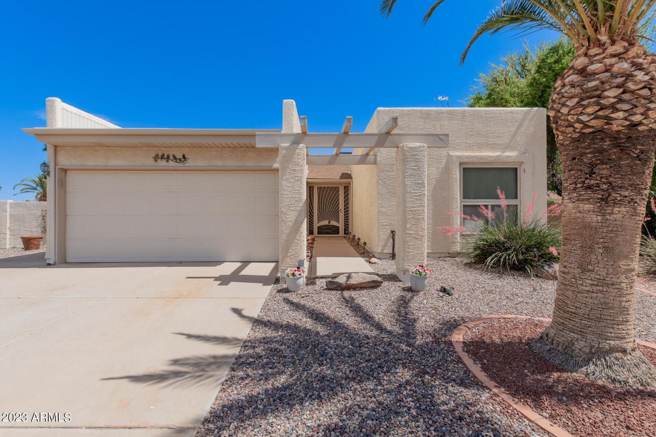 26433 S Truro Dr., Sun Lakes, AZ 85248