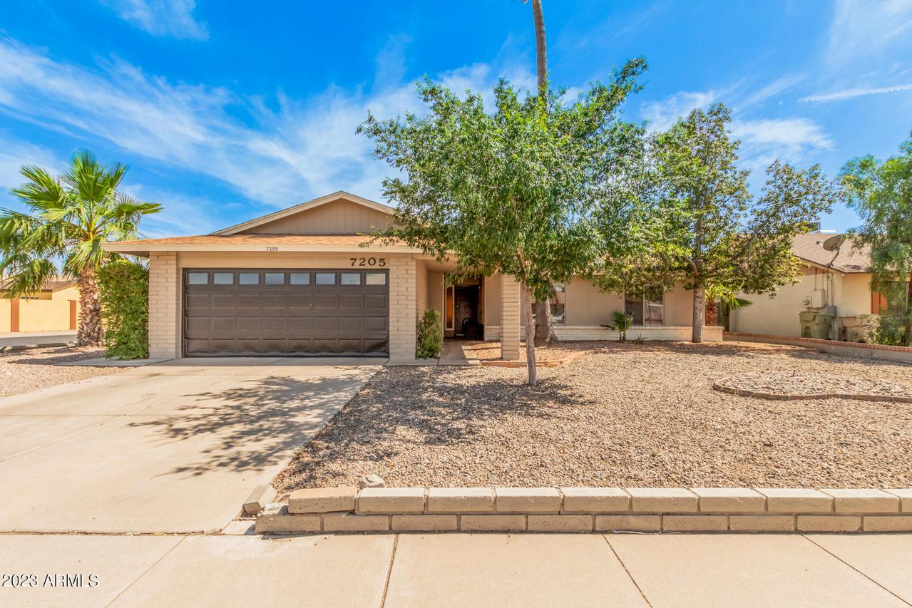 7205 W Reade Ave., Glendale, AZ 85303