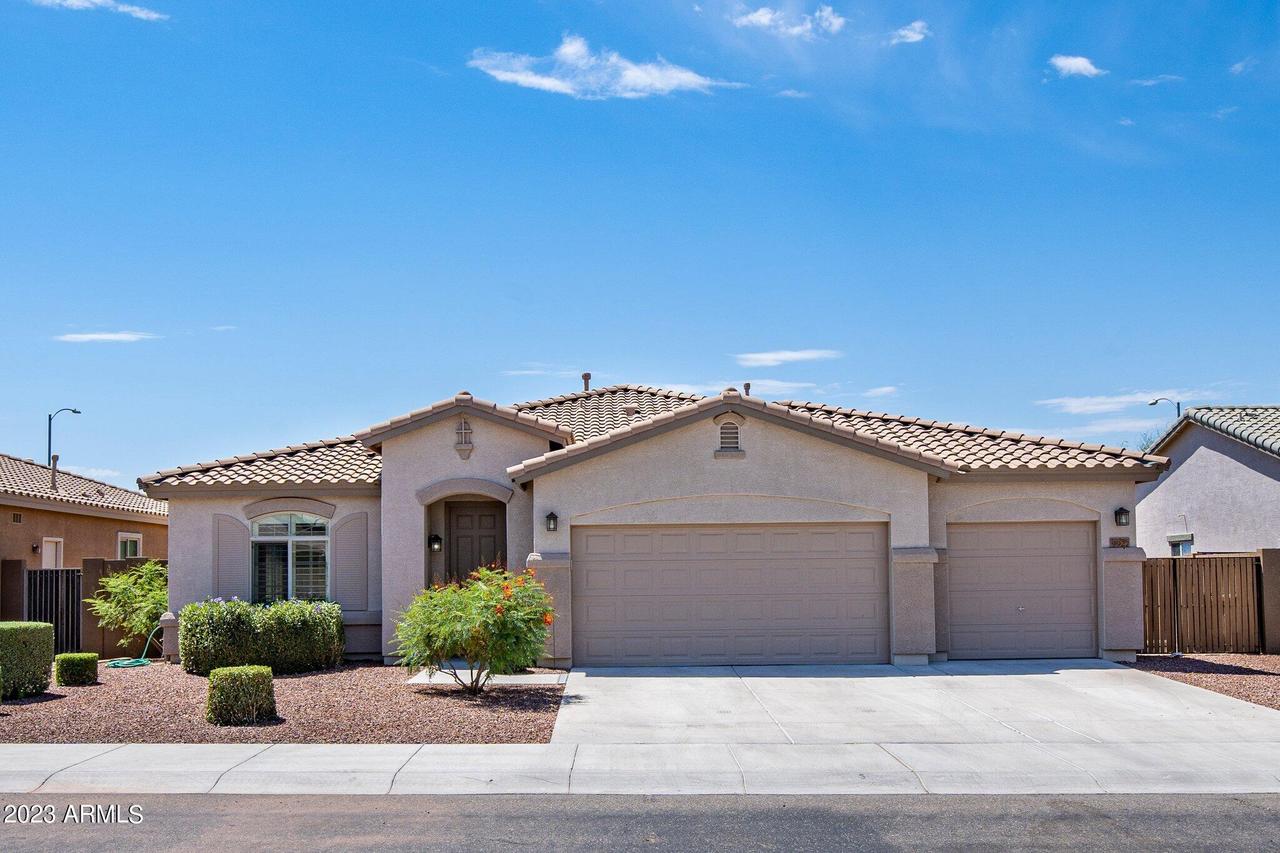 9927 W Wizard Ln., Peoria, AZ 85383