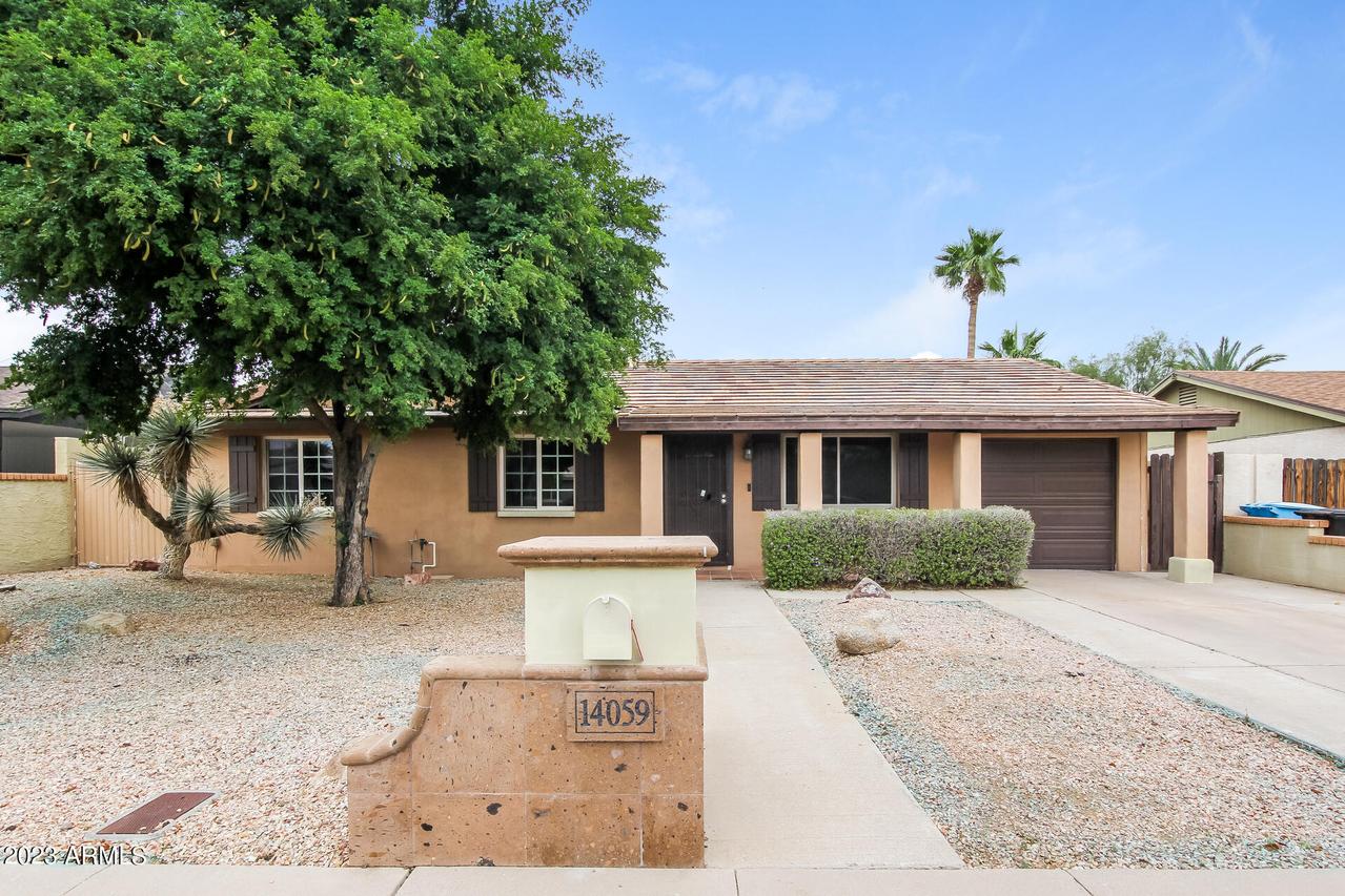 14059 N 34th Way, Phoenix, AZ 85032