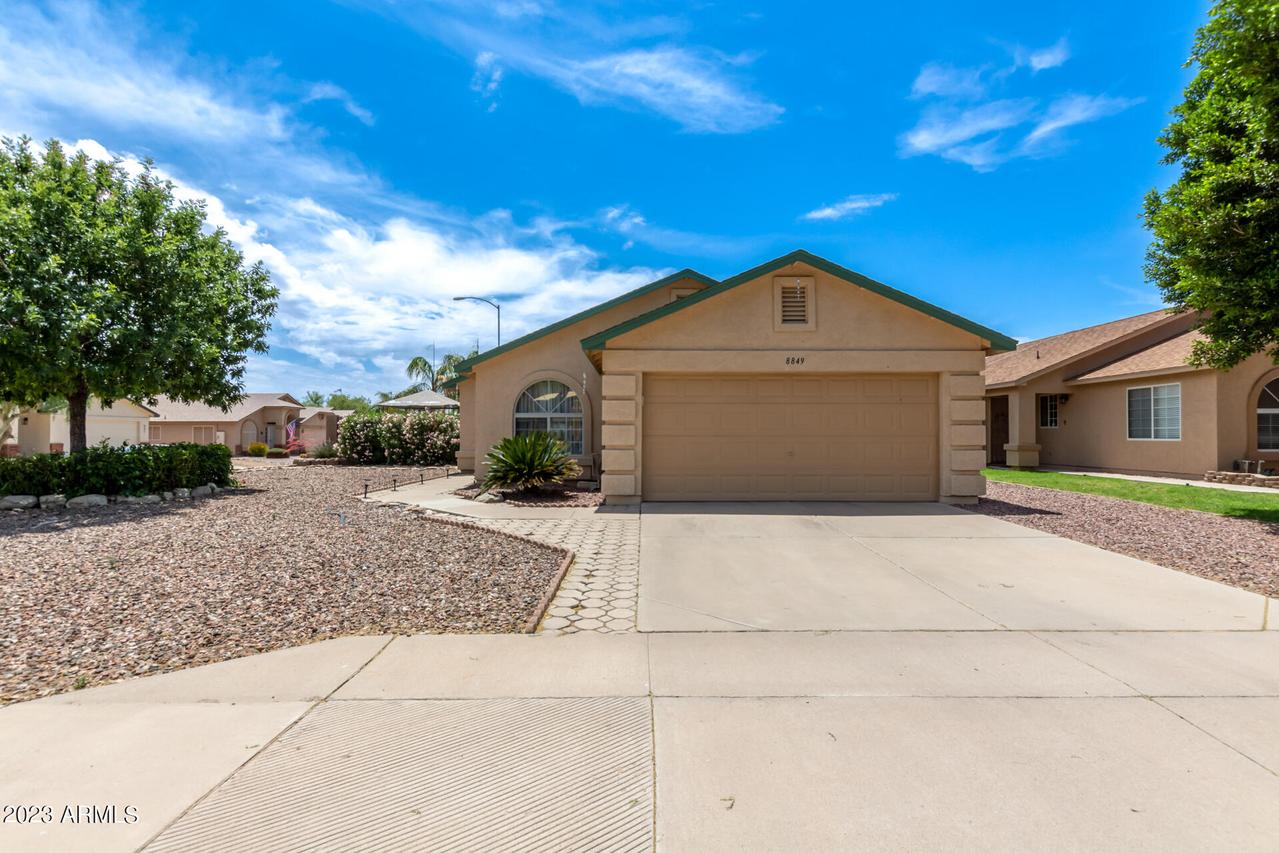 8849 E Dallas St., Mesa, AZ 85207