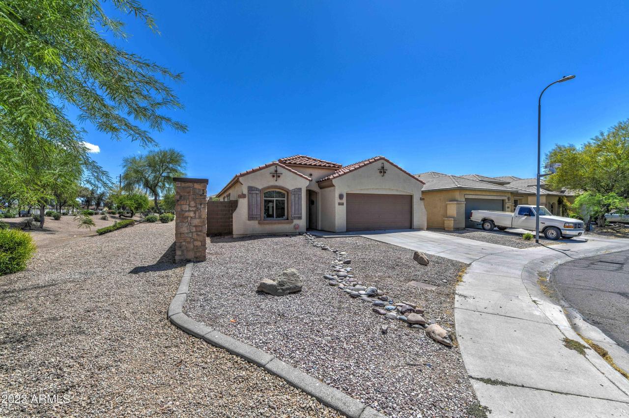 9103 W Hubbell St., Phoenix, AZ 85037