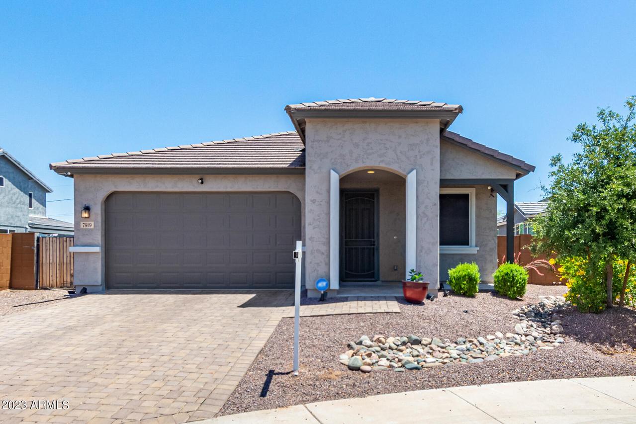 7919 S 33rd Dr., Laveen, AZ 85339