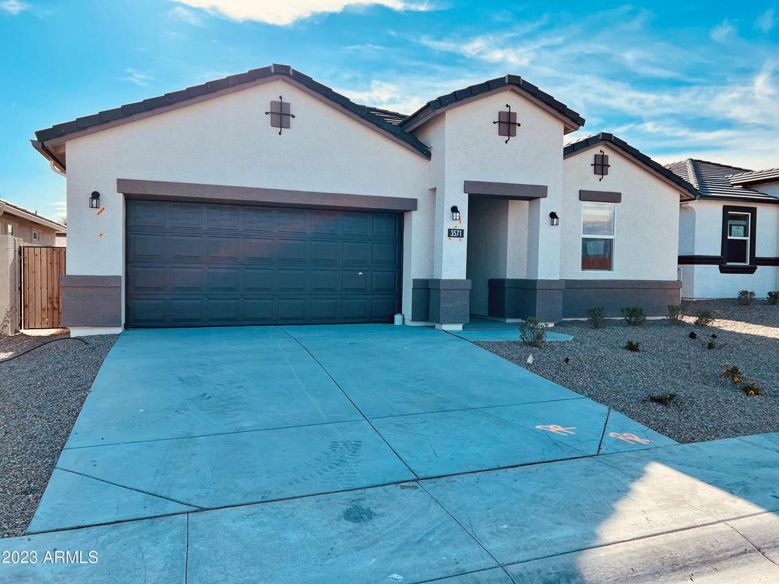 3571 N Encanto St., Casa Grande, AZ 85122
