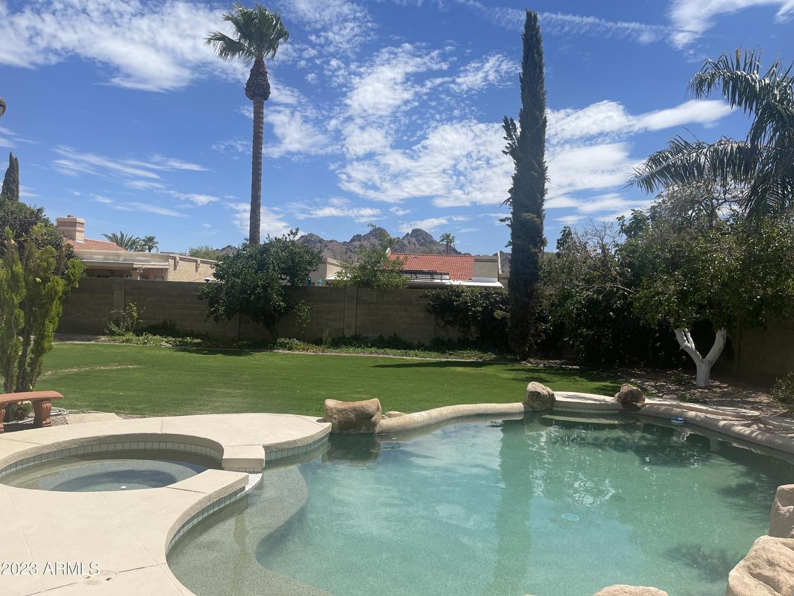 2629 E Mountain View Rd., Phoenix, AZ 85028