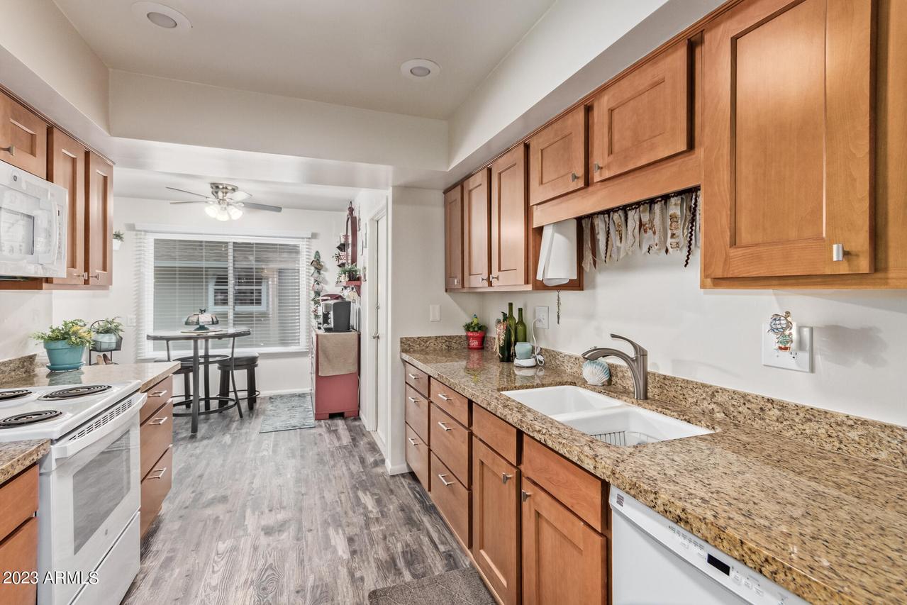 18811 N 129th Ave., Sun City West, AZ 85375