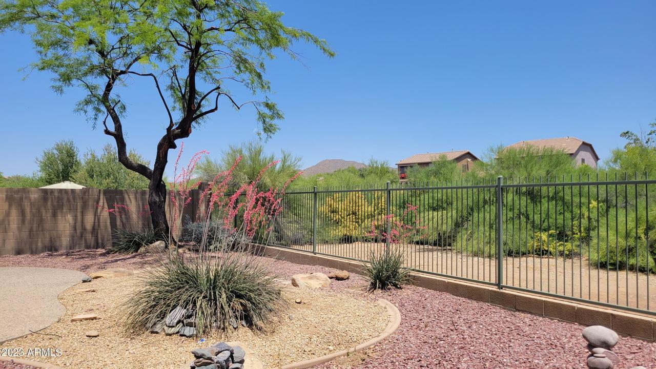 40213 N Patriot Way, Anthem, AZ 85086