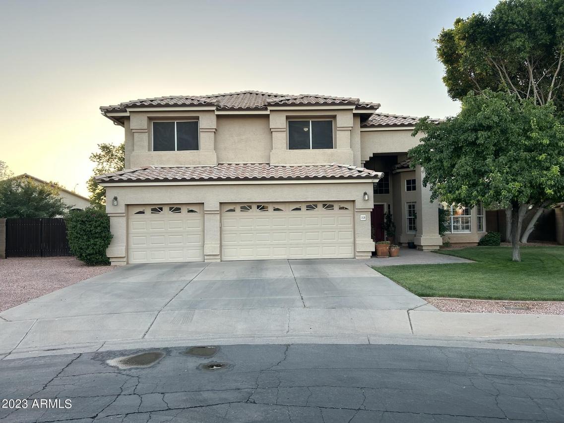 2528 S Hosick, Mesa, AZ 85210