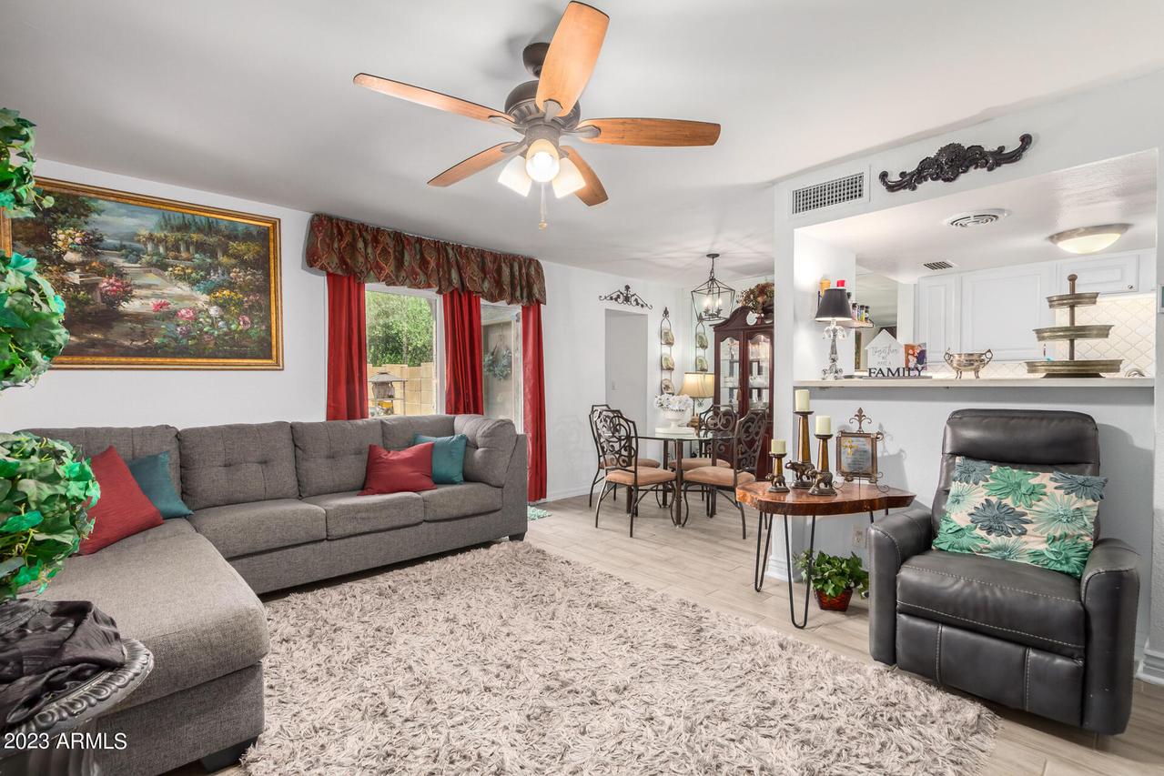 600 S Dobson Rd. #135, Mesa, AZ 85202