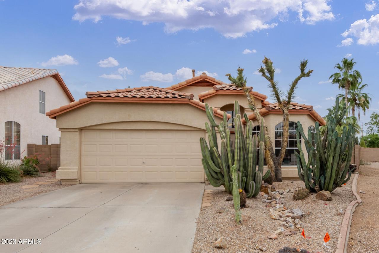 1566 E Cheyenne St., Gilbert, AZ 85296
