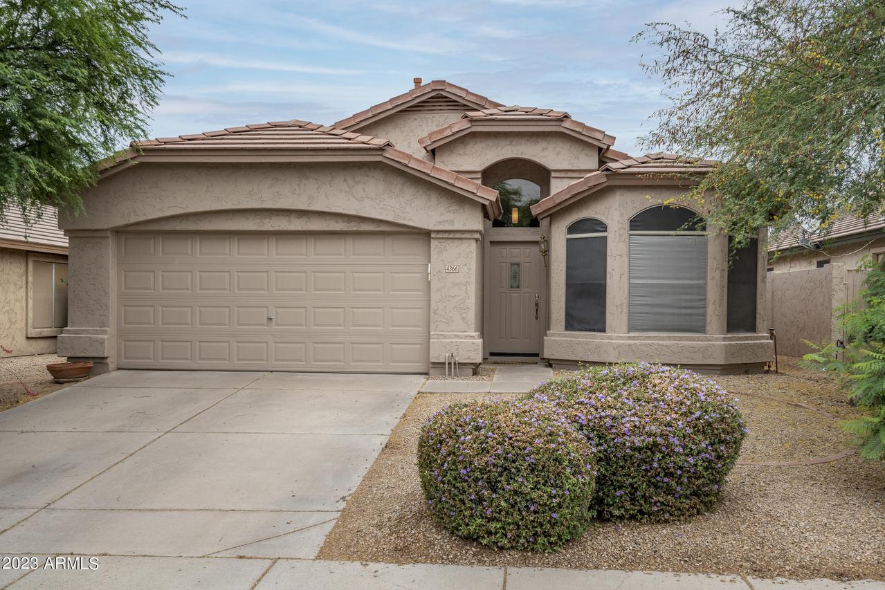 4366 E Abraham Ln., Phoenix, AZ 85050