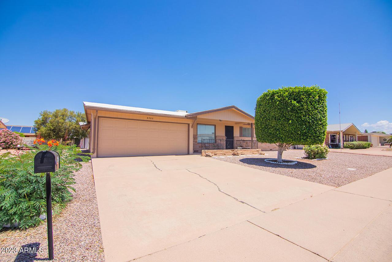 6560 E Des Moines St., Mesa, AZ 85205