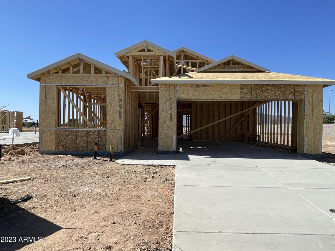 10433 W Tamarisk Ave., Tolleson, AZ 85353