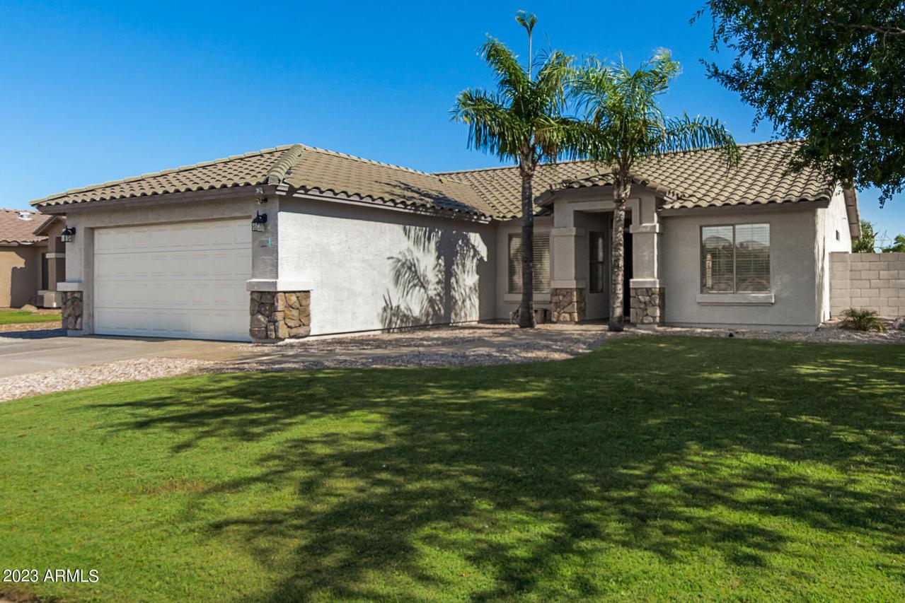 10229 E Dragoon Ave., Mesa, AZ 85208