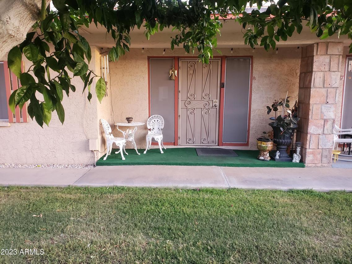 12828 N 113th Ave. #8, Youngtown, AZ 85363