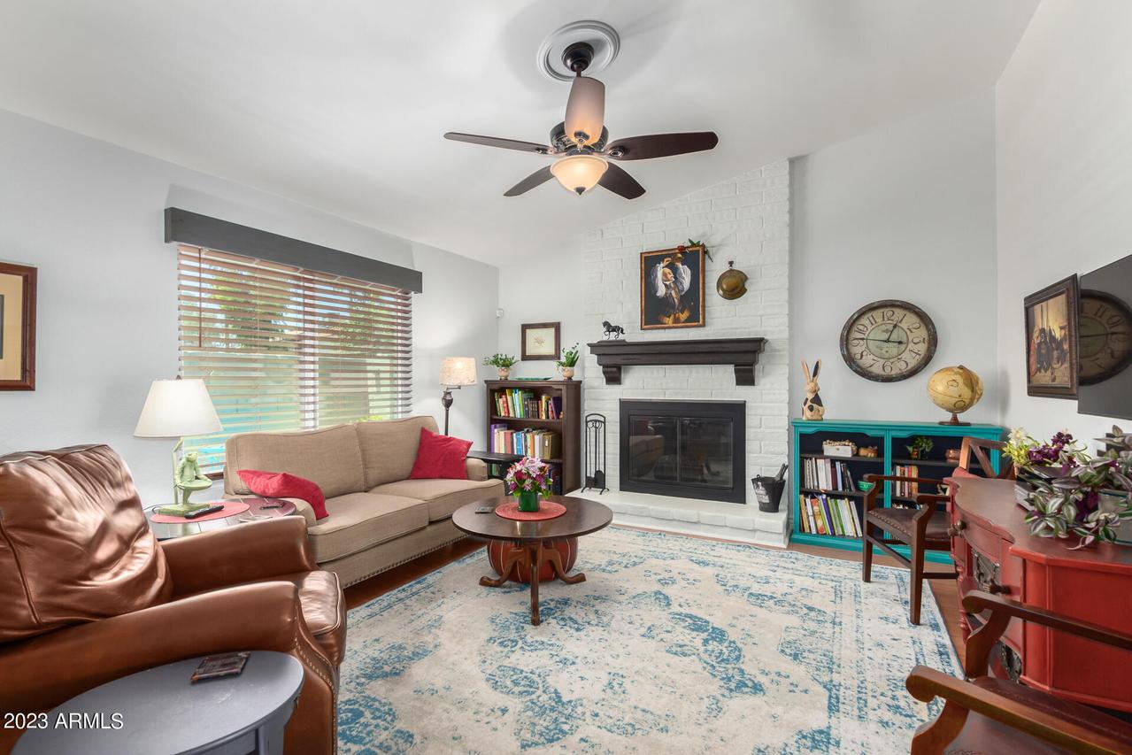 1957 S Ash Cir., Mesa, AZ 85202