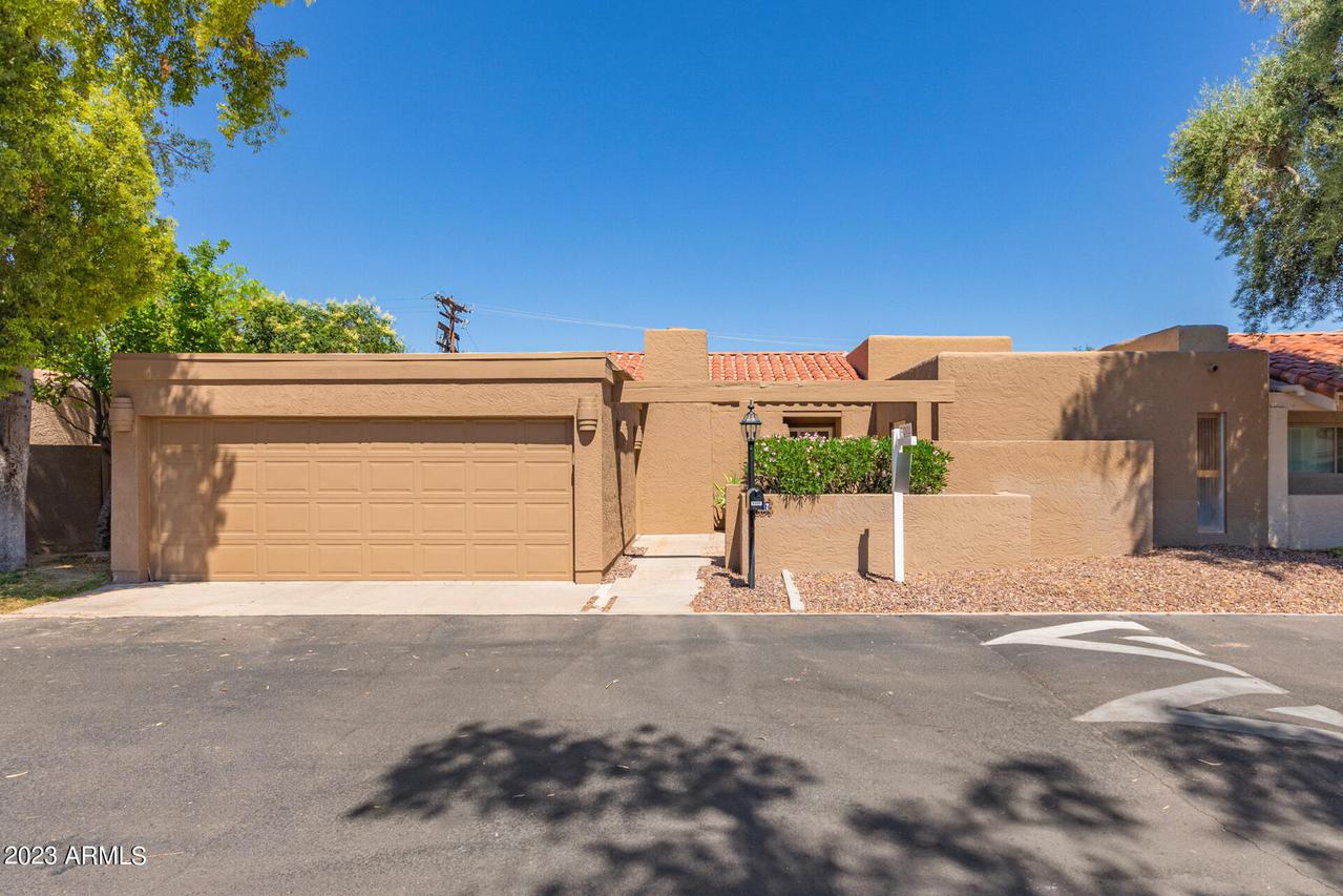 6107 N 73rd Way, Scottsdale, AZ 85250