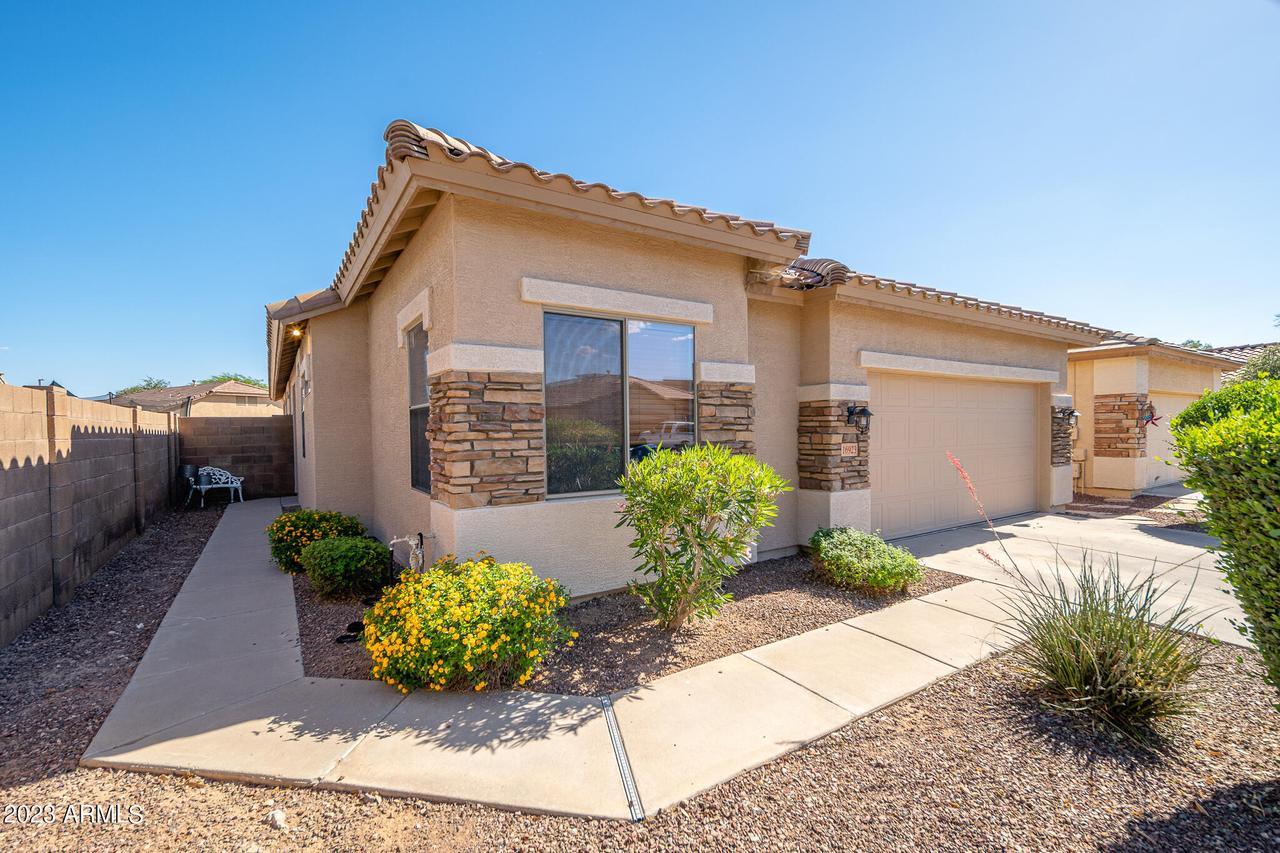 16923 W Lundberg St., Surprise, AZ 85374