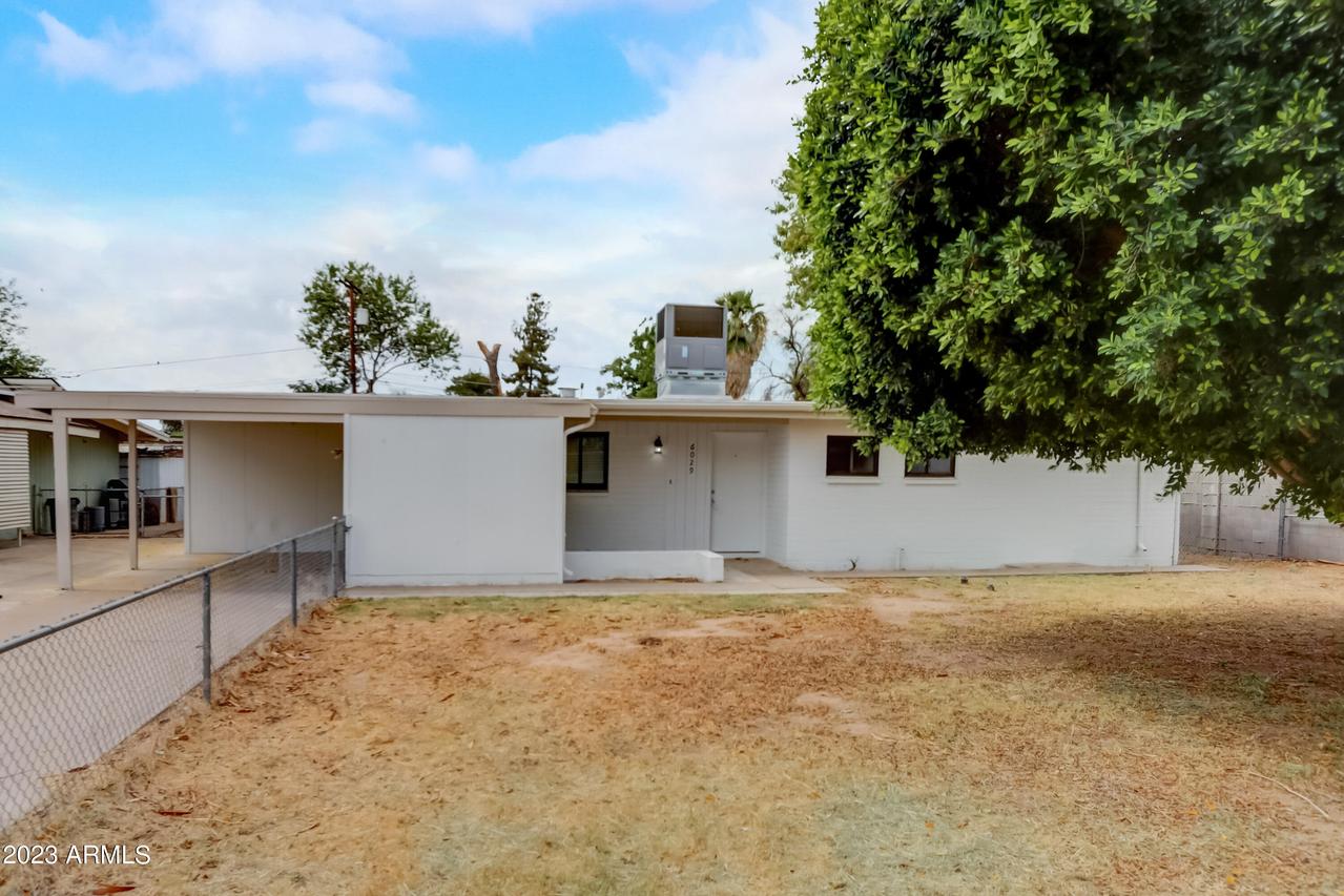 6029 W Stella Ave., Glendale, AZ 85301
