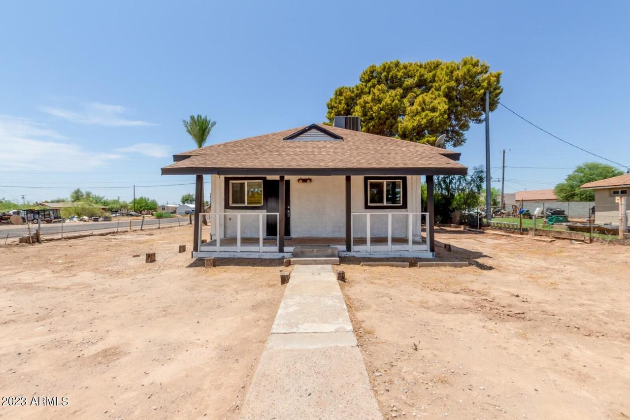 117 7th Ave., Buckeye, AZ 85326
