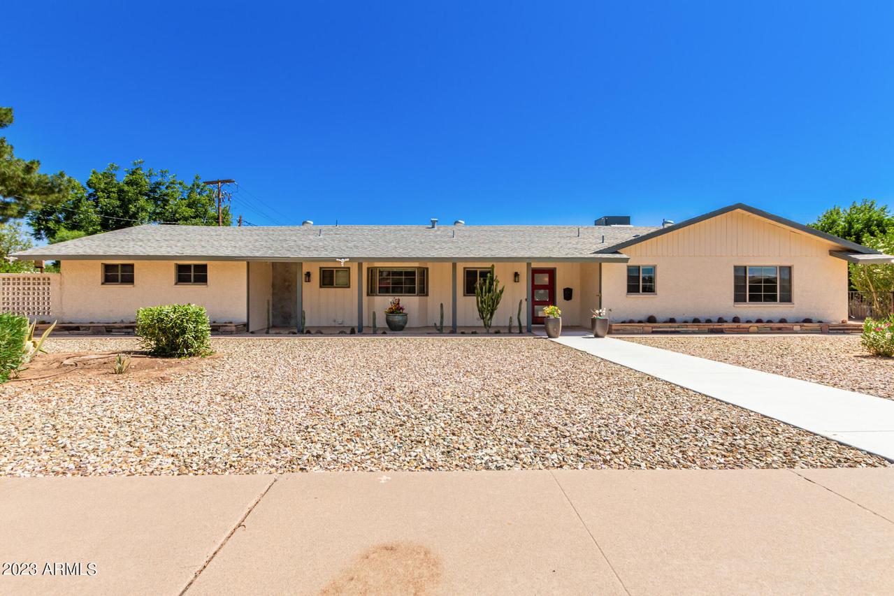 325 N Fraser Dr., Mesa, AZ 85203