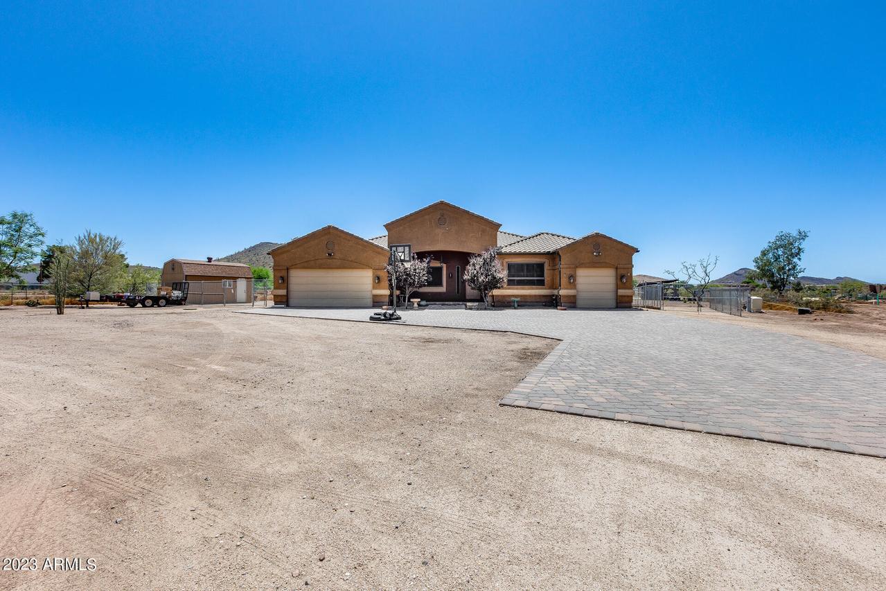 36510 N 15th Ave., Phoenix, AZ 85086