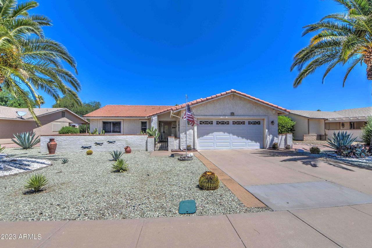 908 Leisure World, Mesa, AZ 85206