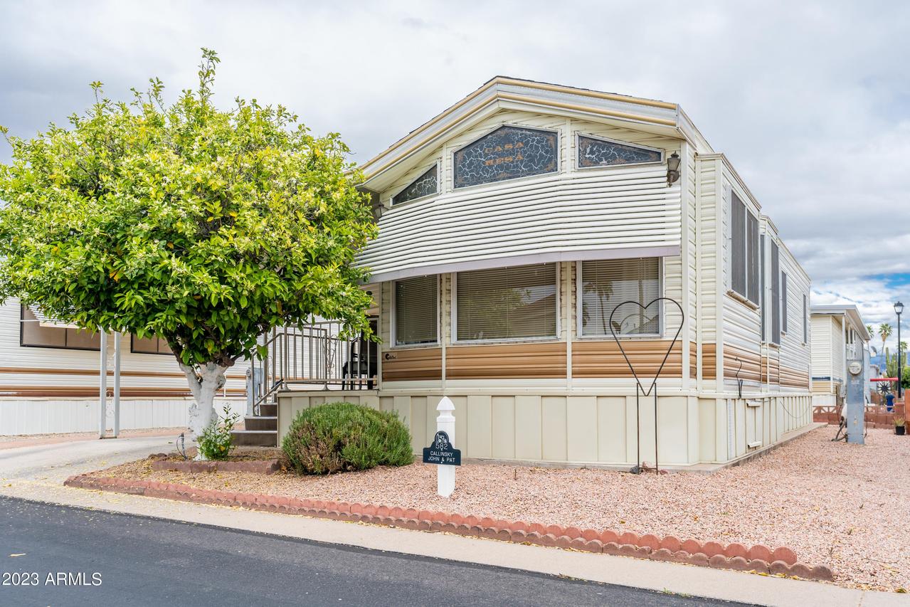 7750 E Broadway Rd. #582, Mesa, AZ 85208